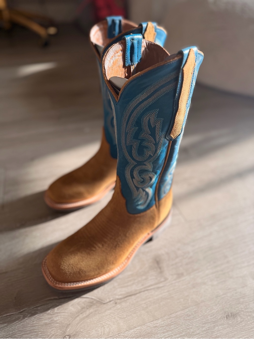 Lucchese Turquoise Blue and Tan Suede Western Boots - Picture 5 of 7